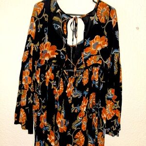 Patrons of Peace Vibrant Floral Top